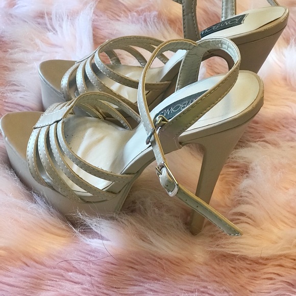Nude elegant heels (hardly worn) - Picture 2 of 2